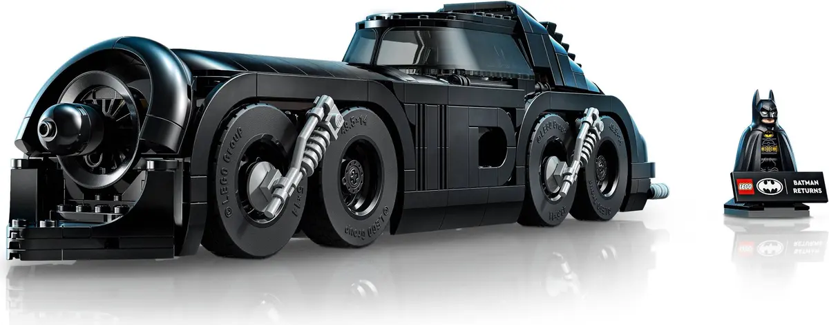 LEGO DC Comics Super Heroes 76355 Batman Returns Batmobile set, image 17