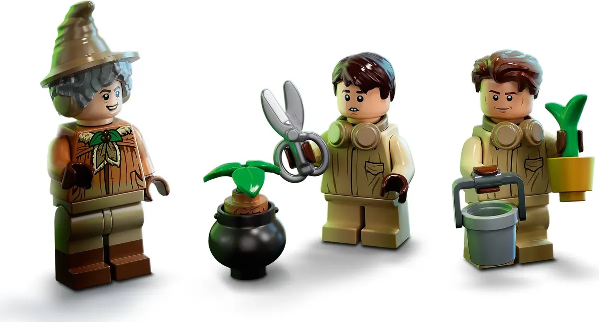 LEGO Harry Potter 76384 Hogwarts Moment: Herbology Class set, image 10