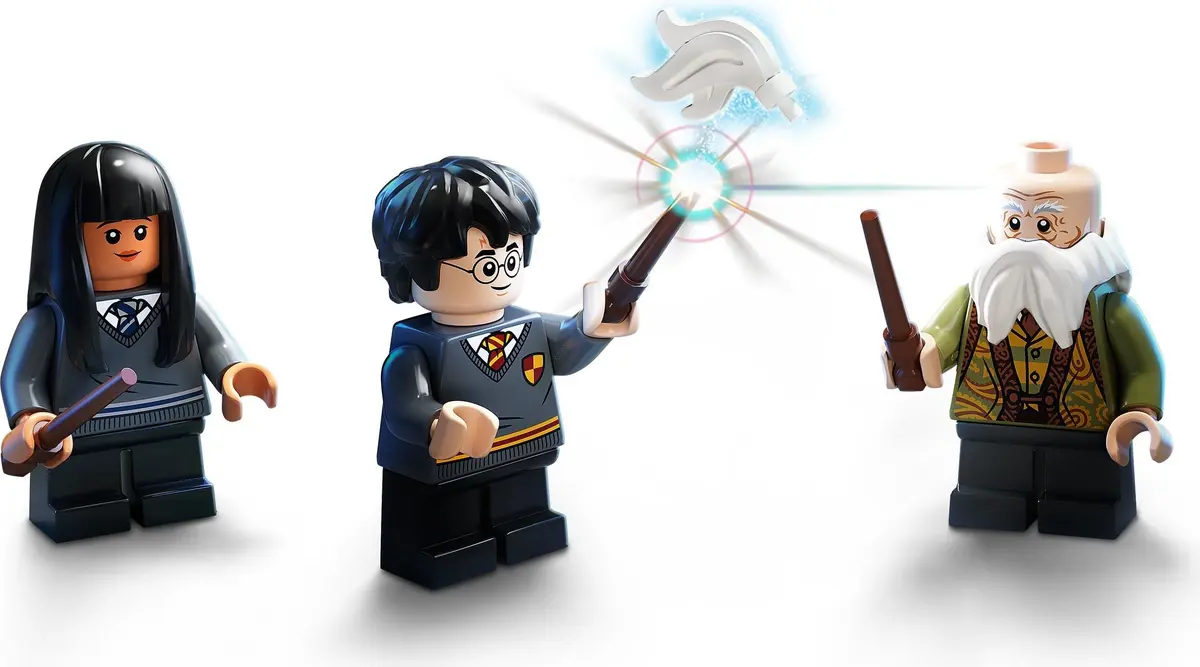 LEGO Harry Potter 76385 Hogwarts Moment: Charms Class set, image 7