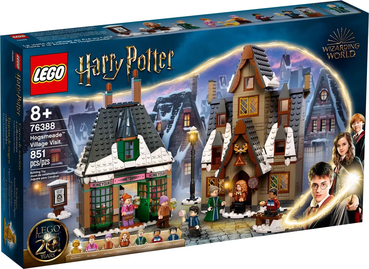 LEGO Harry Potter 76388 Hogsmeade Village Visit set, image 2