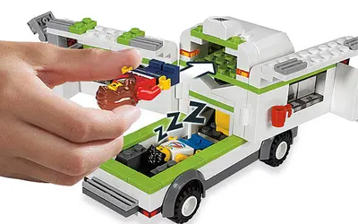 LEGO City 7639 Camper set, image 7