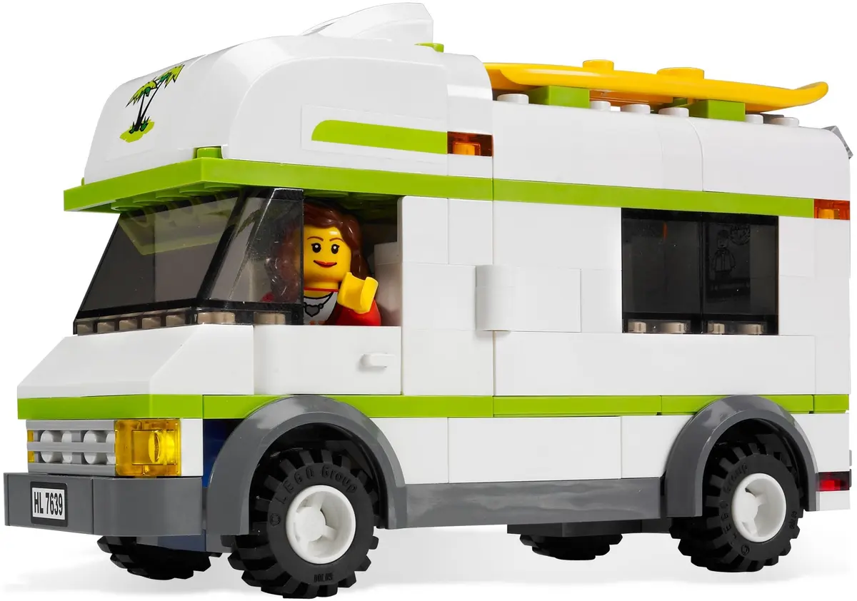 LEGO City 7639 Camper set, image 9