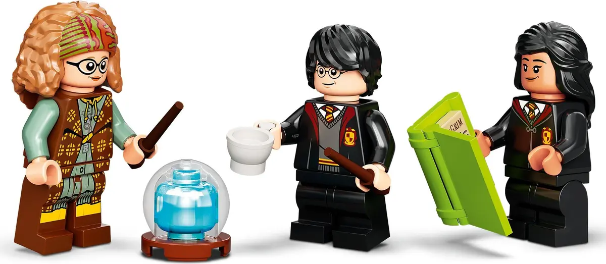 LEGO Harry Potter 76396 Hogwarts Moment: Divination Class set, image 4