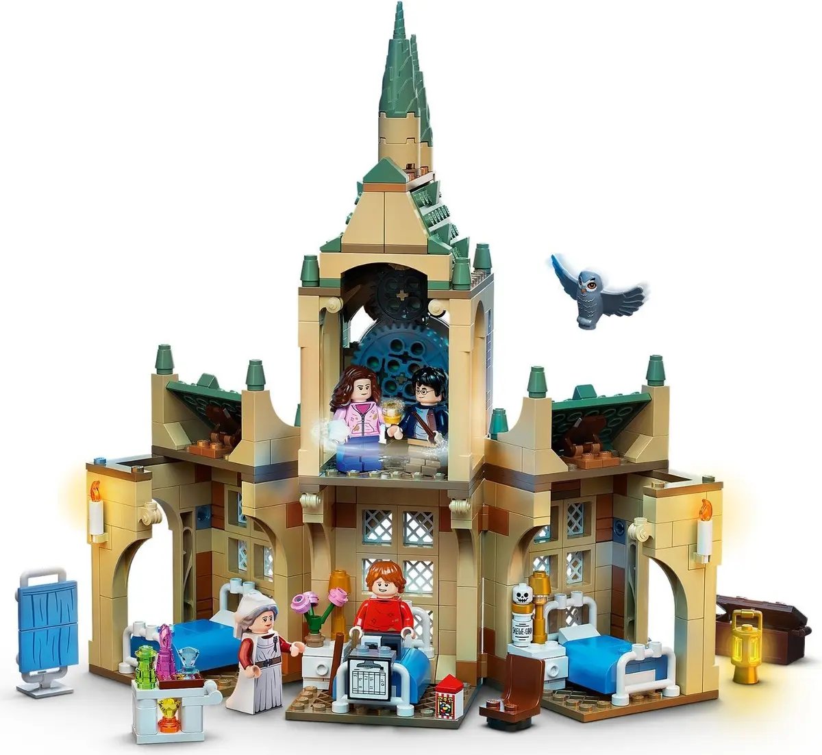 LEGO Harry Potter 76398 Hogwarts Hospital Wing set, image 3
