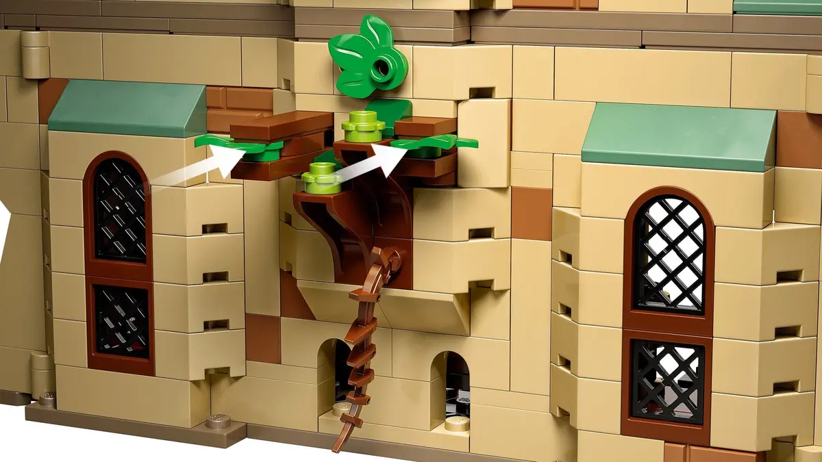 LEGO Harry Potter 76402 Hogwarts: Dumbledore's Office set, image 8