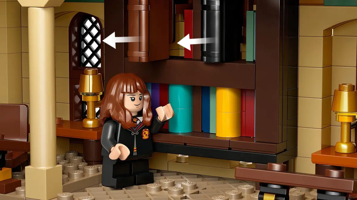 LEGO Harry Potter 76402 Hogwarts: Dumbledore's Office set, image 9