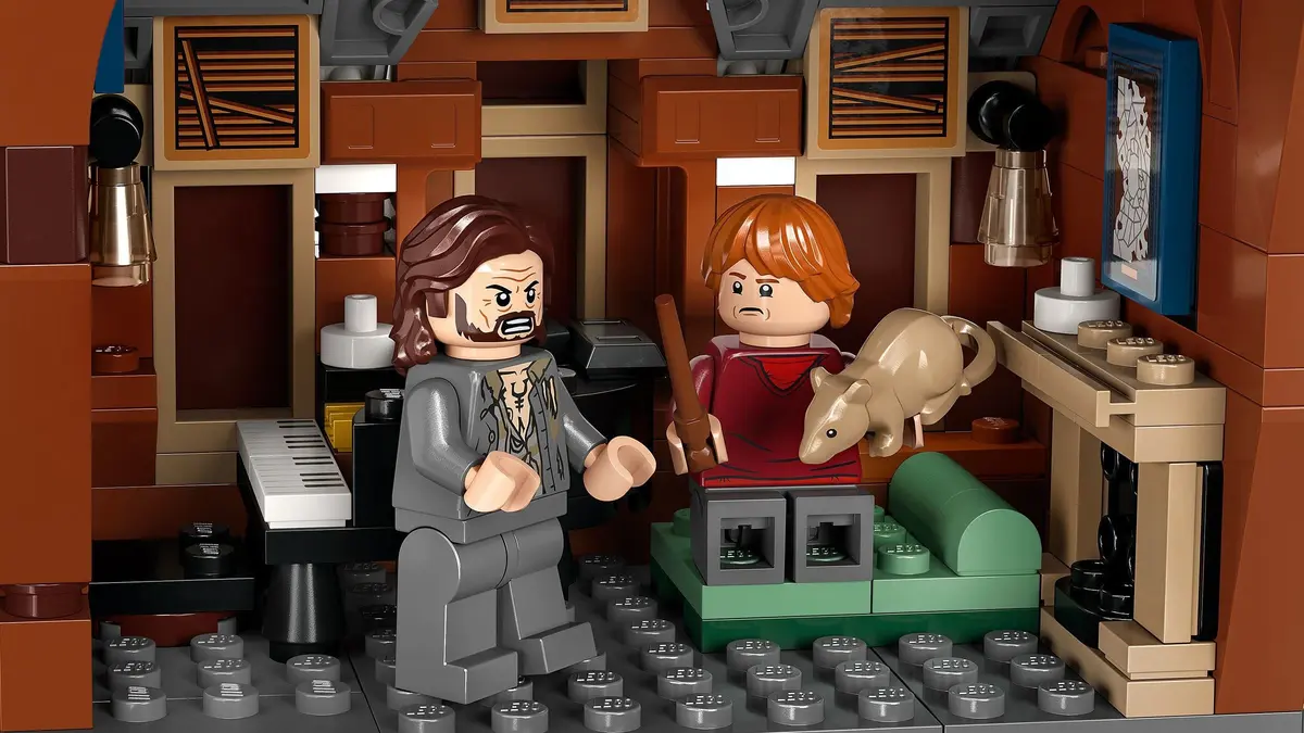 LEGO Harry Potter 76407 The Shrieking Shack & Whomping Willow set, image 5