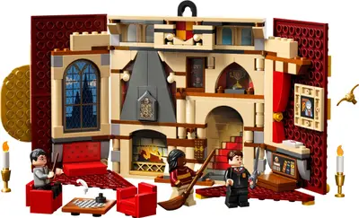 LEGO Harry Potter 76409 Gryffindor House Banner set