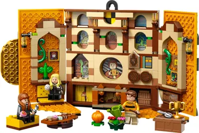 LEGO Harry Potter 76412 Hufflepuff House Banner set