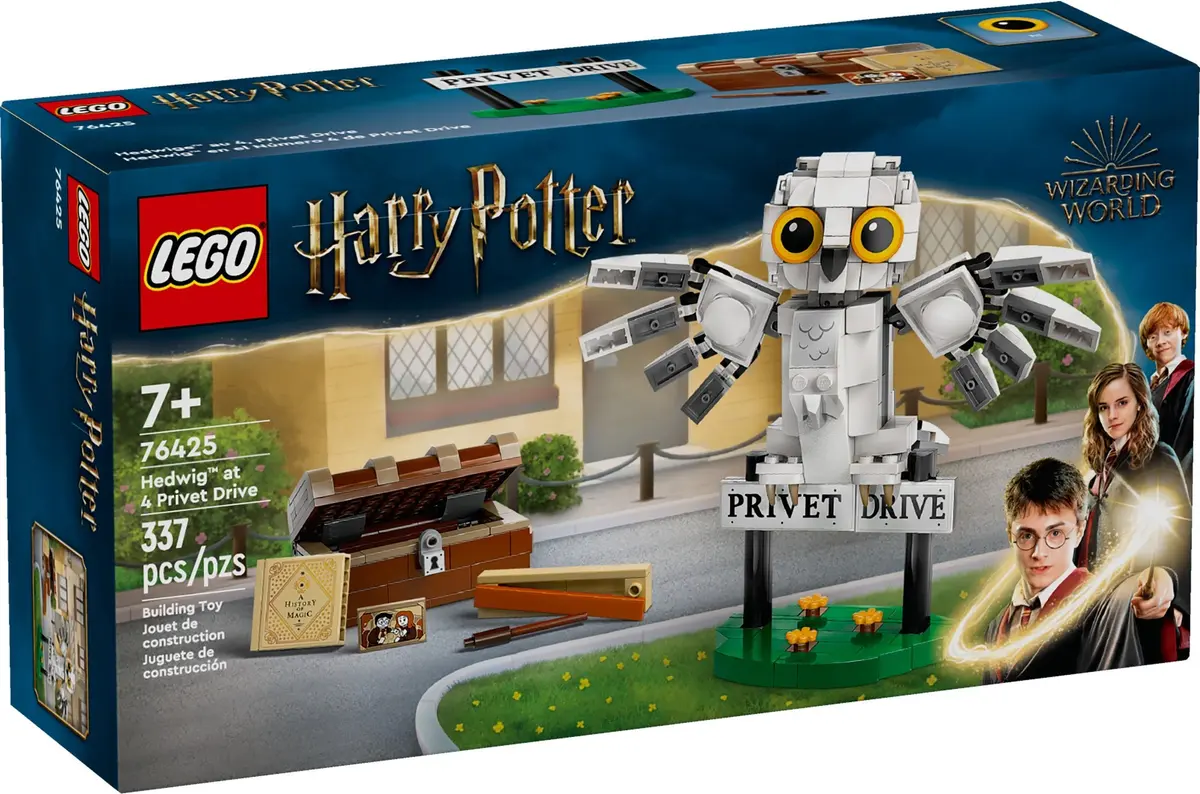 LEGO Harry Potter 76425 Hedwig at 4 Privet Drive set, image 2