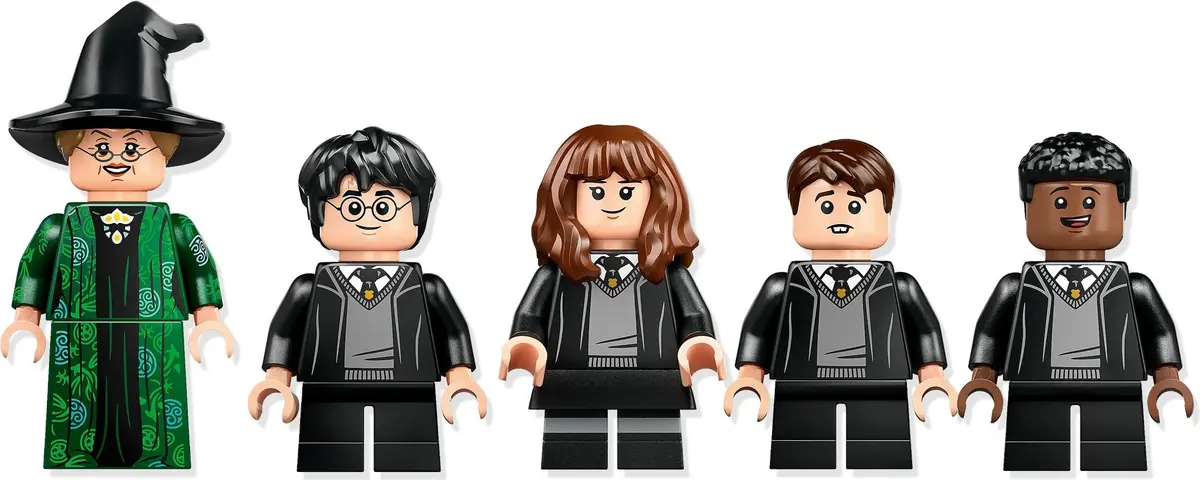 LEGO Harry Potter 76426 Hogwarts Castle Boathouse set, image 5