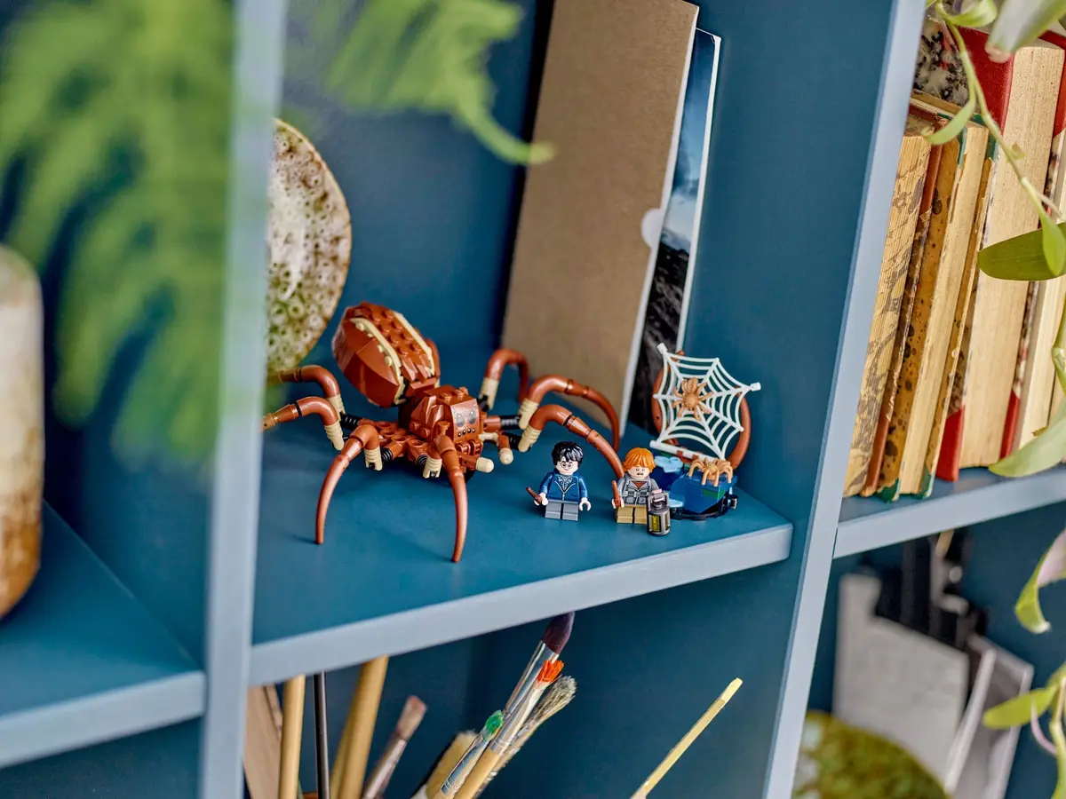 LEGO Harry Potter 76434 Aragog in the Forbidden Forest set, image 9