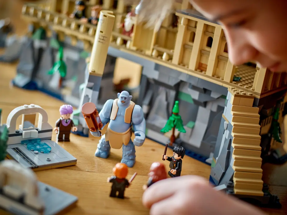 LEGO Harry Potter 76435 Hogwarts Castle: The Great Hall set, image 9