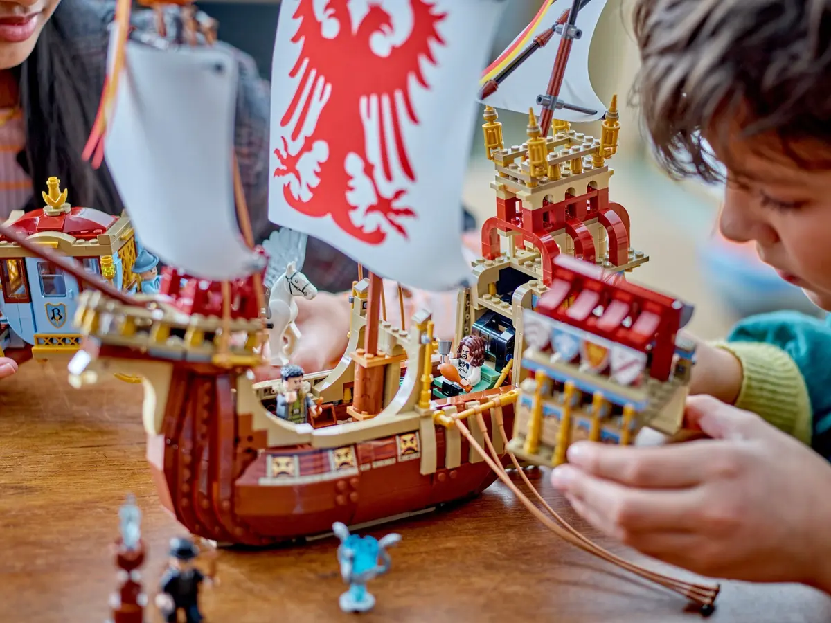 LEGO Harry Potter 76440 Triwizard Tournament: The Arrival set, image 8