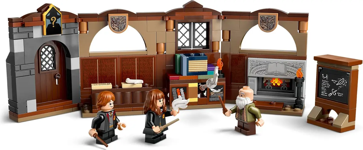 LEGO Harry Potter 76442 Hogwarts Castle: Charms Class set, image 10