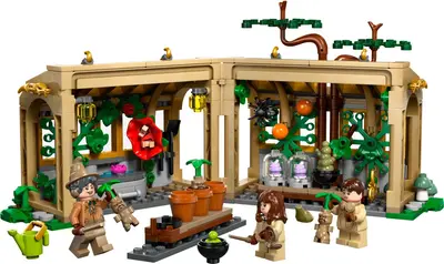 LEGO Harry Potter 76445 Hogwarts Castle: Herbology Class set