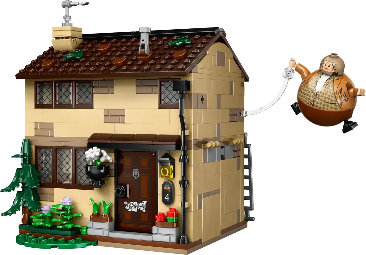 LEGO Harry Potter 76451 Privet Drive: Aunt Marge's Visit set, image 4