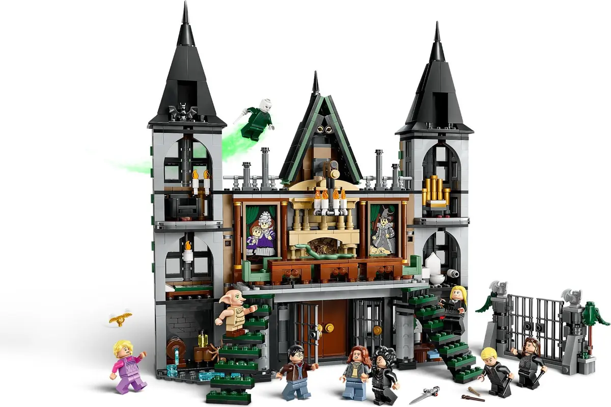 LEGO Harry Potter 76453 Malfoy Manor set, image 9