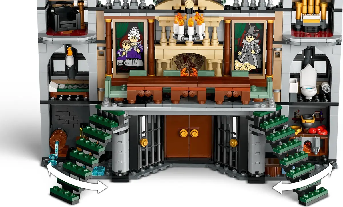 LEGO Harry Potter 76453 Malfoy Manor set, image 10
