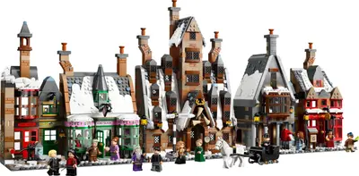 LEGO Harry Potter 76457 Hogsmeade Village - Collectors' Edition set
