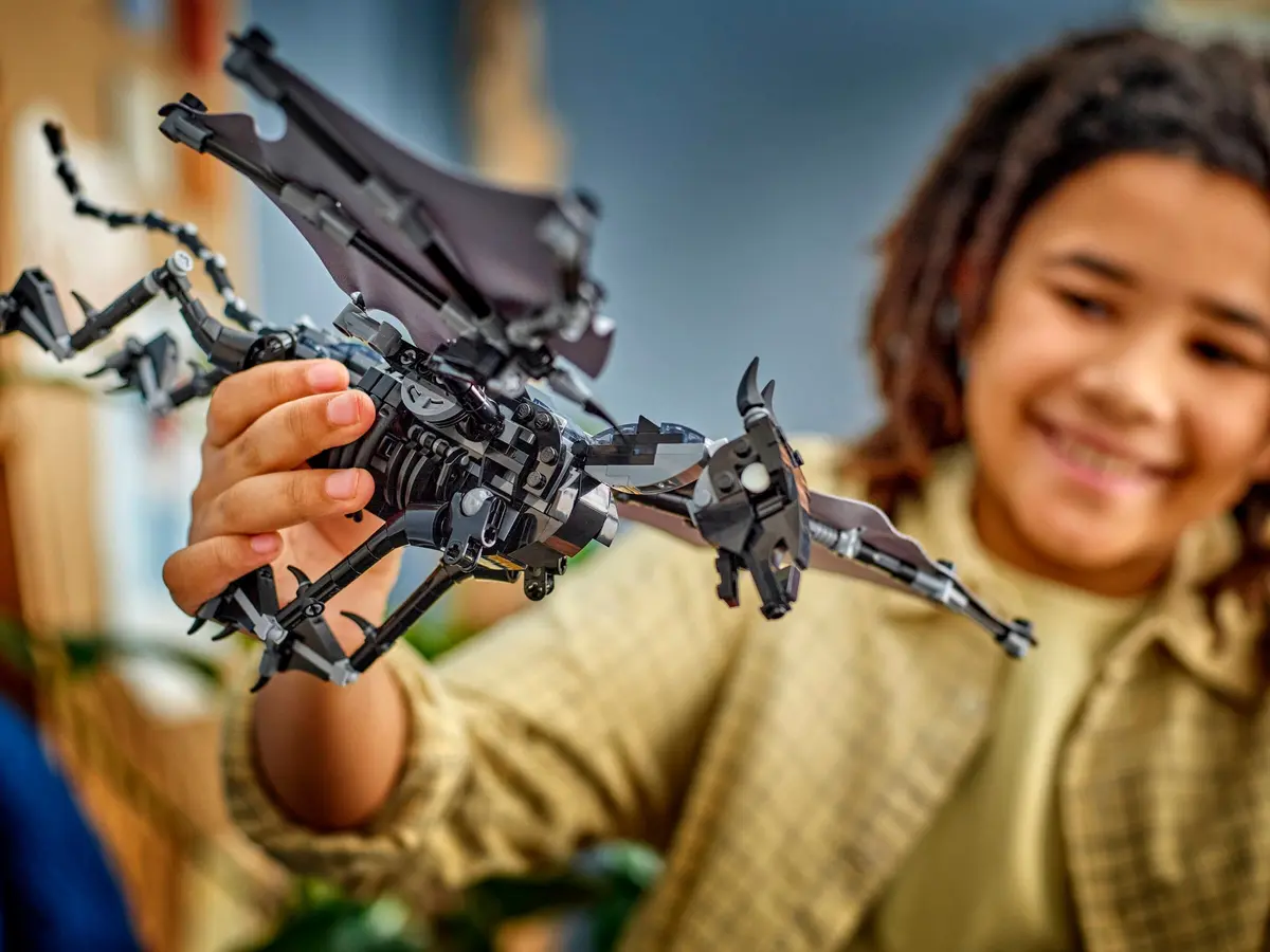 LEGO Harry Potter 76458 Thestral Family set, image 5