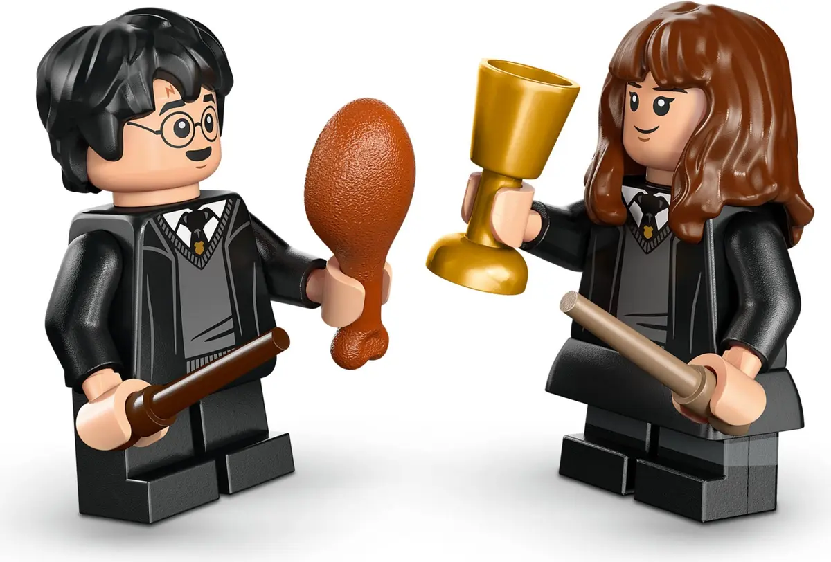 LEGO Harry Potter 76460 Hogwarts Castle: Sorting Hat Ceremony set, image 10