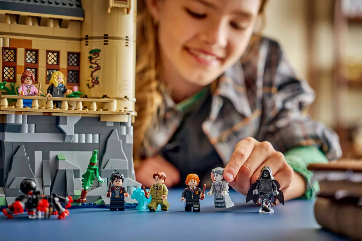 LEGO Harry Potter 76463 Hogwarts Castle: Hospital Wing set, image 6