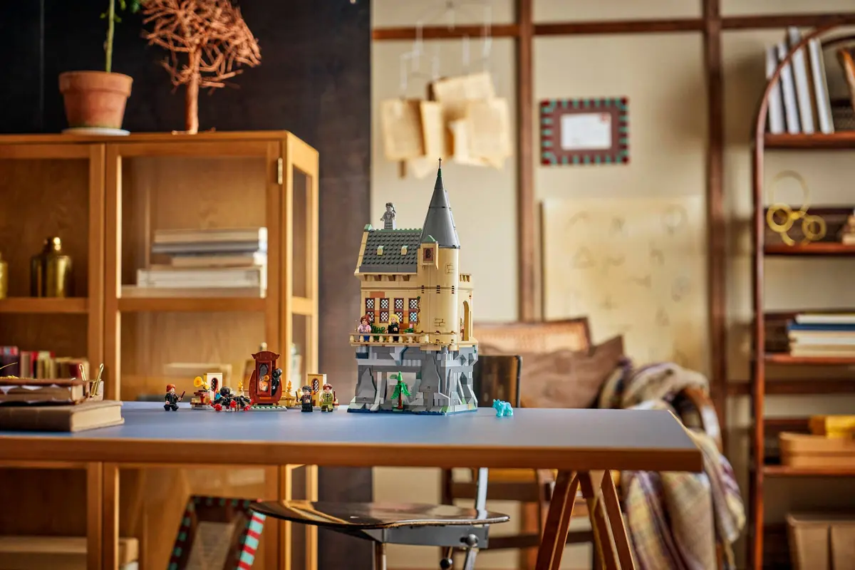 LEGO Harry Potter 76463 Hogwarts Castle: Hospital Wing set, image 8