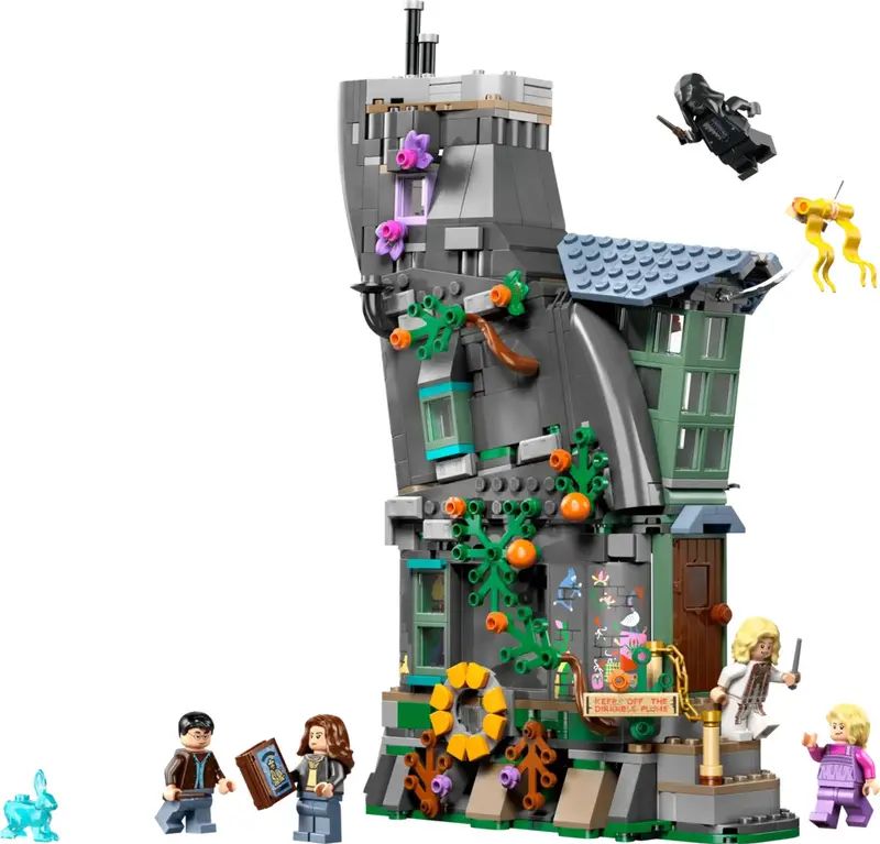 LEGO Harry Potter 76467 Luna Lovegood's House set