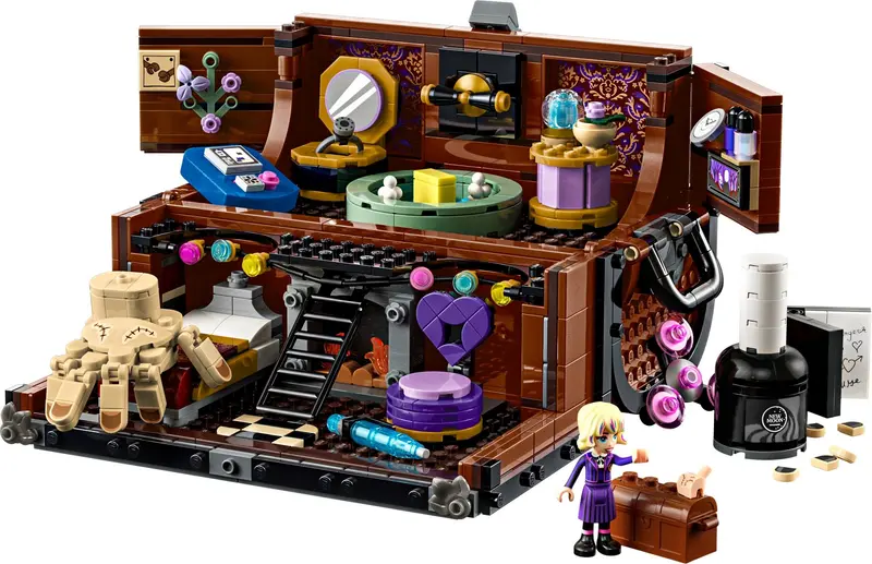 LEGO Wednesday 76785 Thing's Apartment set