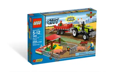 LEGO City 7684 Pig Farm & Tractor set, image 4