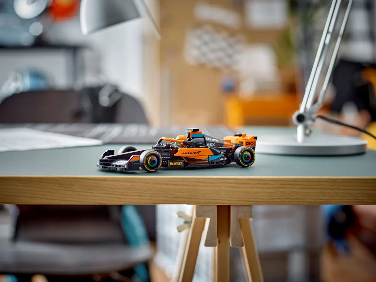 LEGO Speed Champions 76919 2023 McLaren Formula 1 Car set, image 9