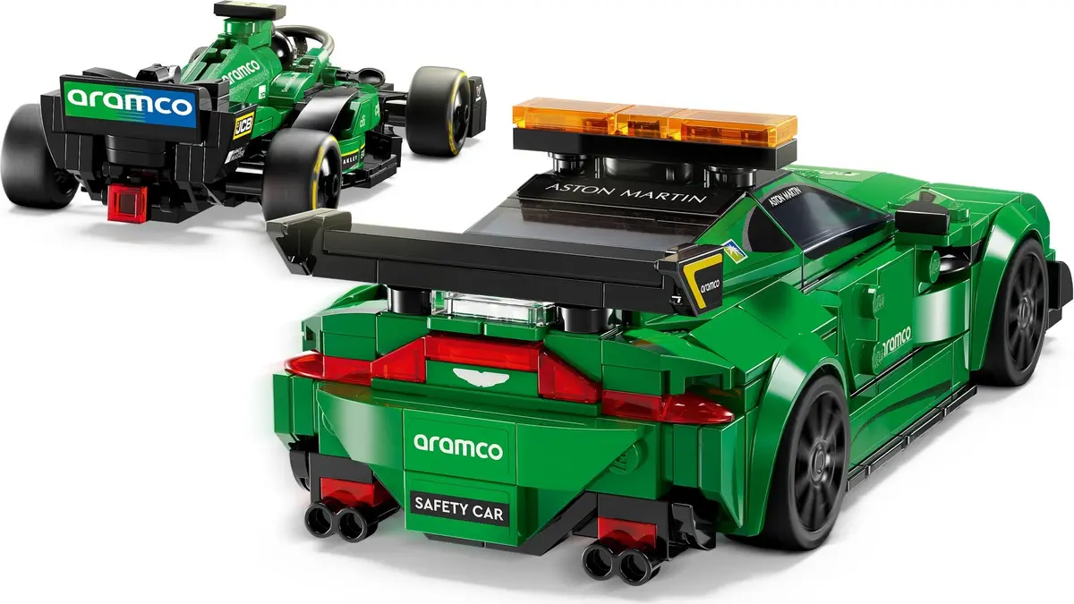 LEGO Speed Champions 76925 Aston Martin Vantage Safety Car & AMR23 set, image 3