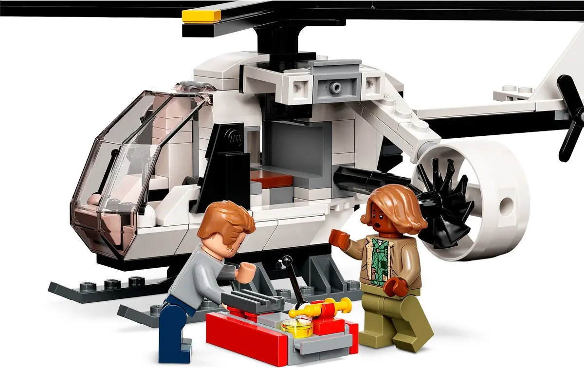 LEGO Jurassic World 76949 Giganotosaurus & Therizinosaurus Attack set, image 9