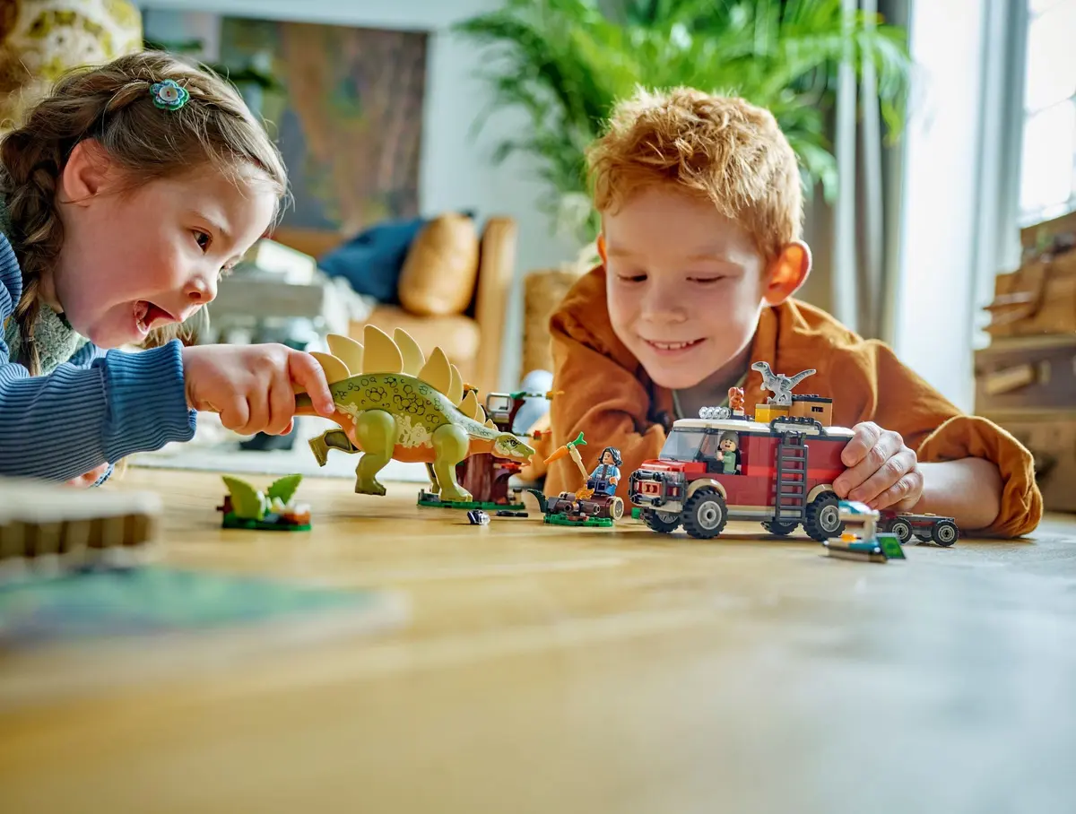LEGO Jurassic World 76965 Dinosaur Missions: Stegosaurus Discovery set, image 9