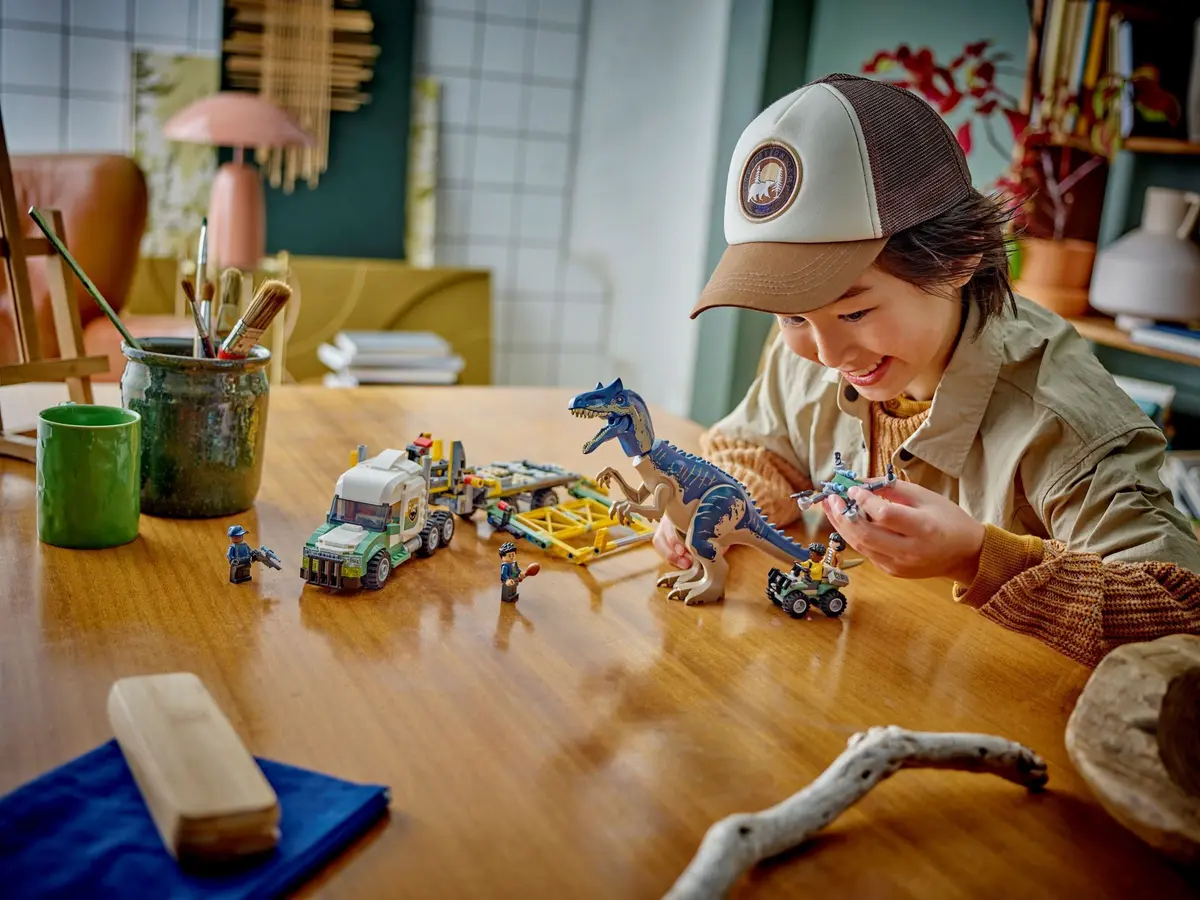 LEGO Jurassic World 76966 Dinosaur Missions: Allosaurus Transport Truck set, image 9