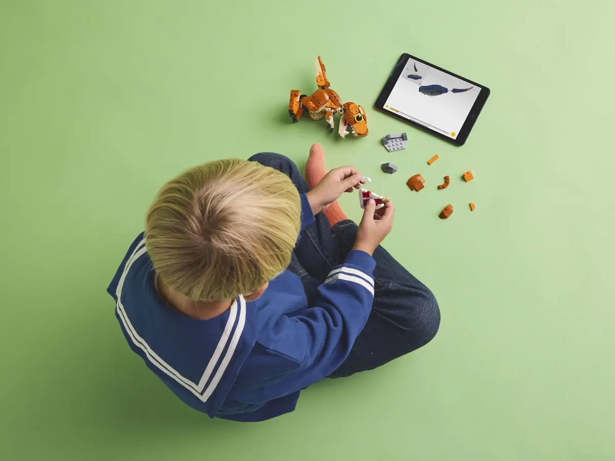 LEGO Jurassic World 76967 Little Eatie: T. rex set, image 4
