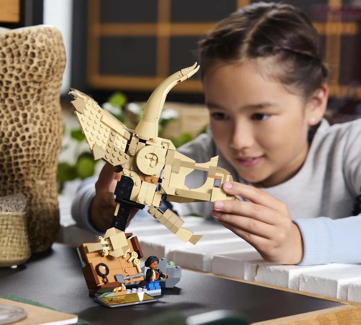 LEGO Jurassic World 76969 Dinosaur Fossils: Triceratops Skull set, image 6