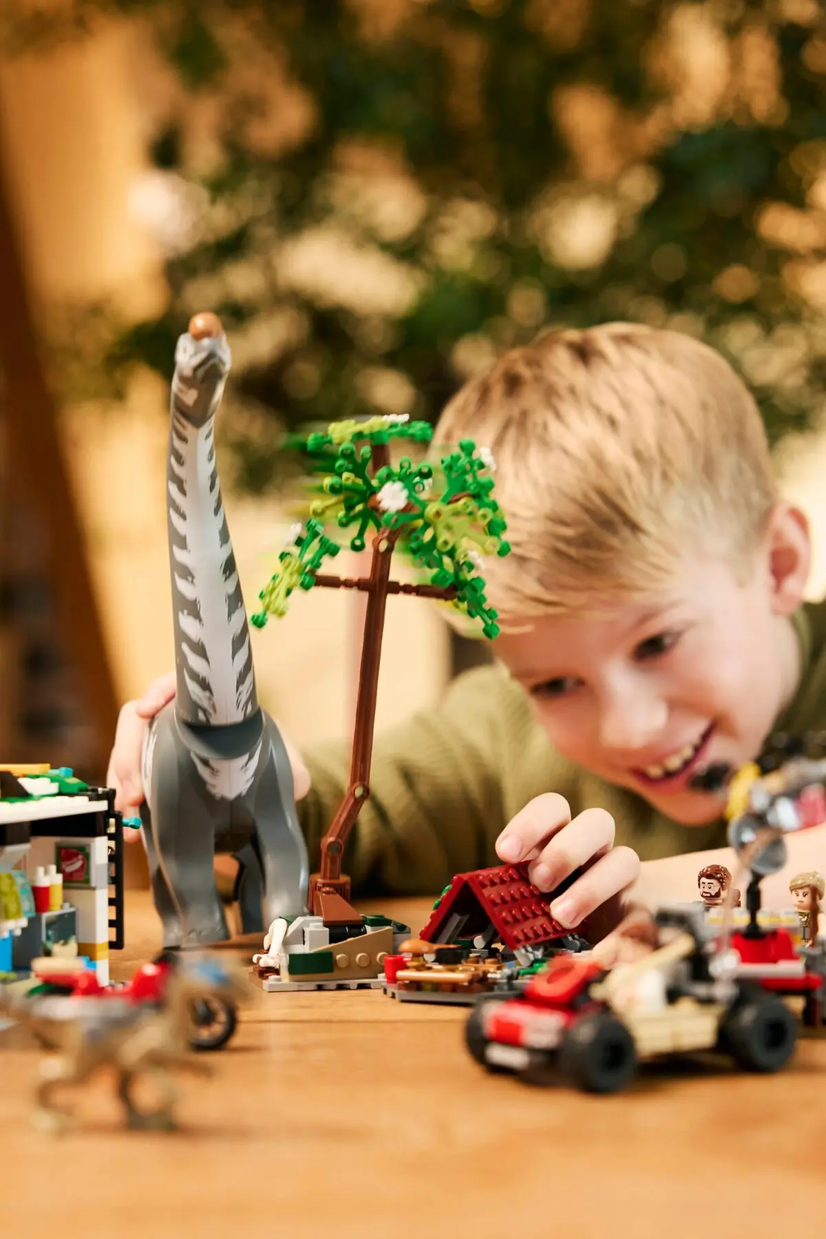 LEGO Jurassic World 76973 Raptor & Titanosaurus Tracking Mission set, image 5