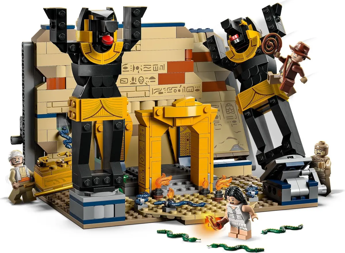 LEGO Indiana Jones 77013 Escape from the Lost Tomb set, image 4