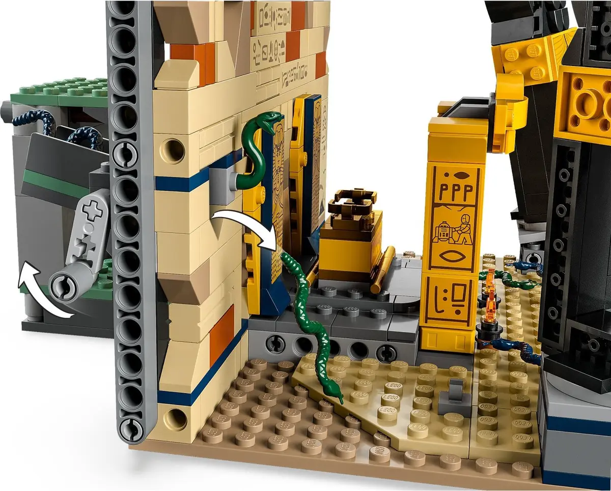 LEGO Indiana Jones 77013 Escape from the Lost Tomb set, image 6
