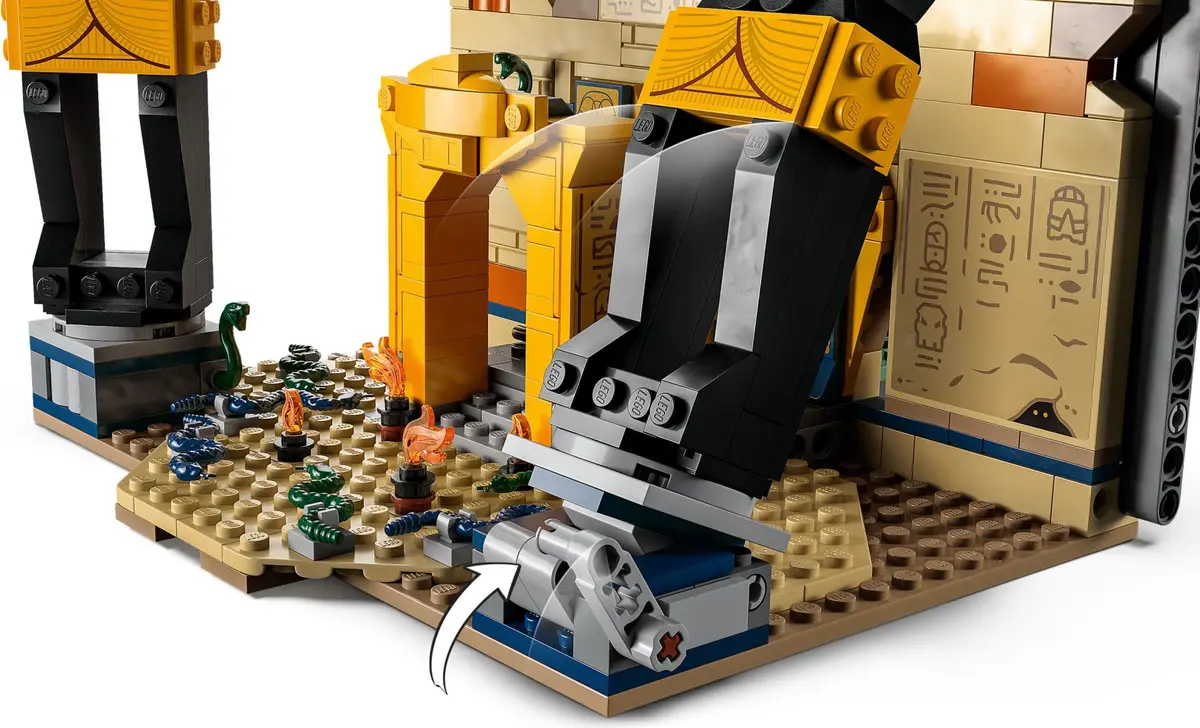 LEGO Indiana Jones 77013 Escape from the Lost Tomb set, image 7