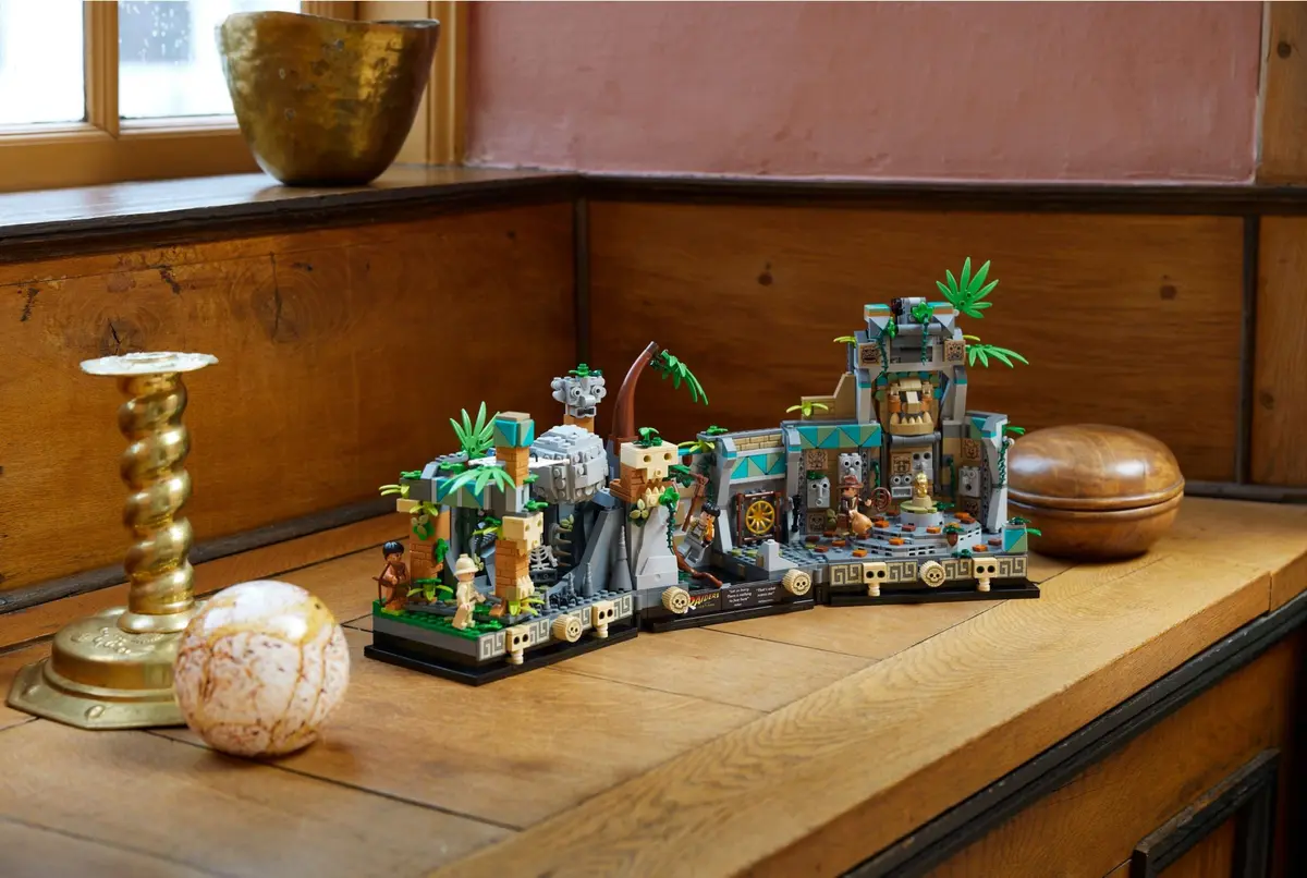 LEGO Indiana Jones 77015 Temple of the Golden Idol set, image 10
