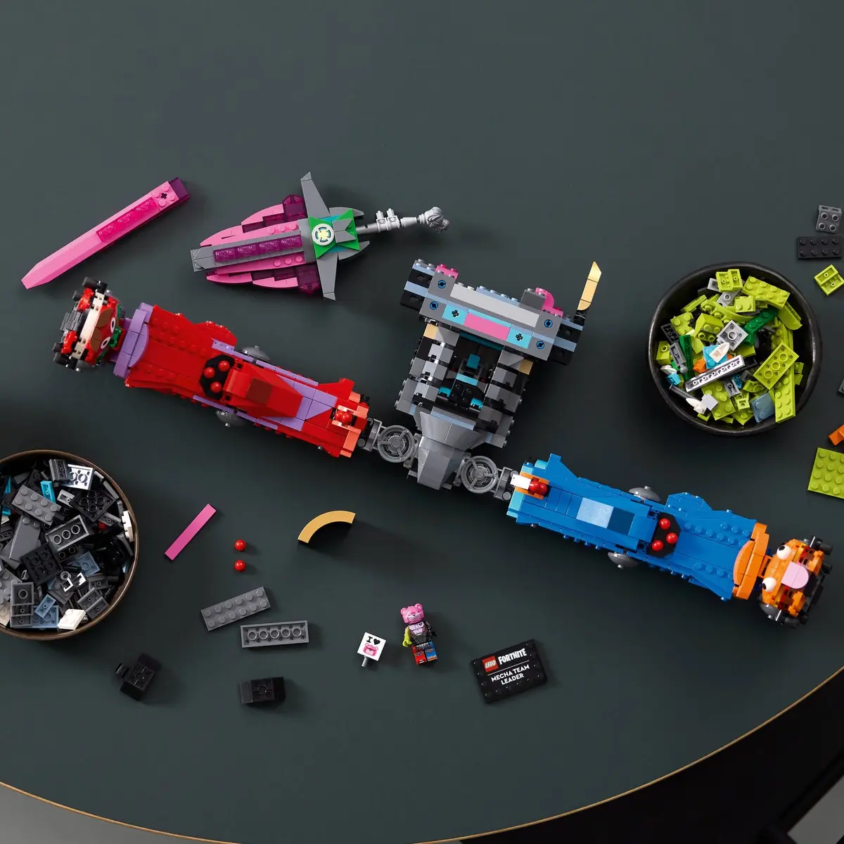 LEGO Fortnite 77078 Mecha Team Leader set, image 4