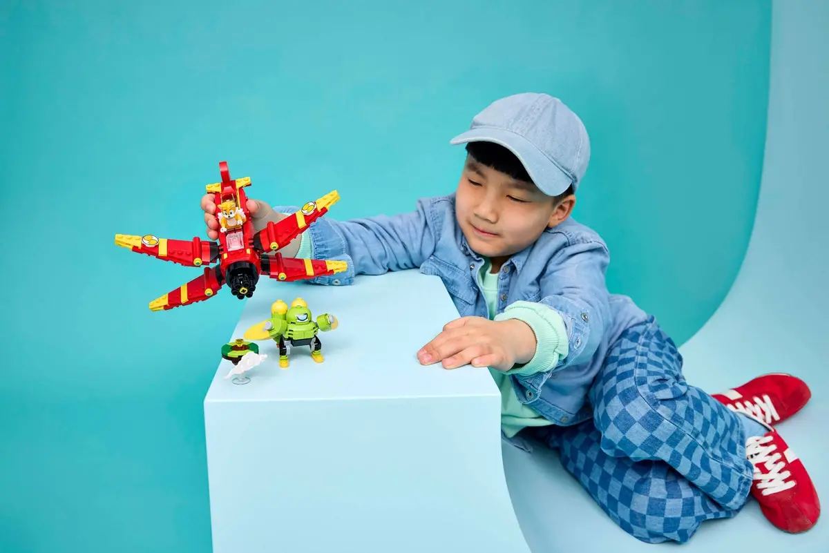 LEGO Sonic the Hedgehog 77119 Tails' Tornado-1 set, image 5