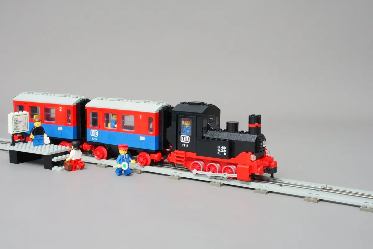 LEGO Trains 7715 Push-Along Passenger Steam Train set, image 9