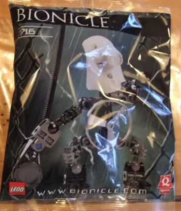 LEGO Bionicle 7716 QUICK Good Guy White set