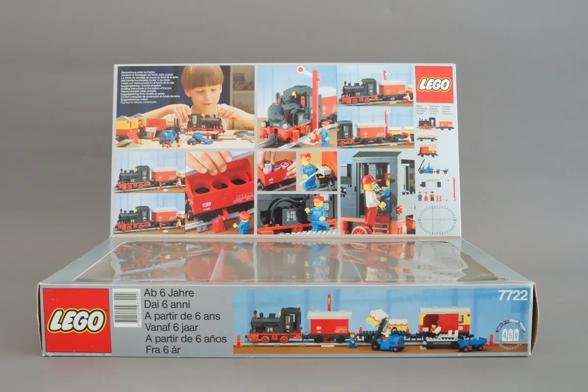 LEGO Trains 7722 Steam Cargo Train Set set, image 5