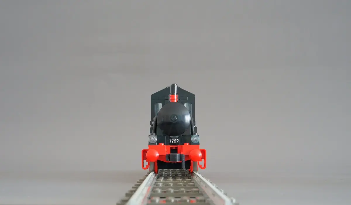 LEGO Trains 7722 Steam Cargo Train Set set, image 9