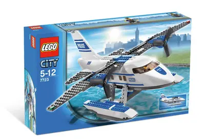 LEGO City 7723 Police Pontoon Plane set, image 3